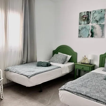 Apartment Casa Rene, Lovely Close To The Center, Puerto Del Carmen