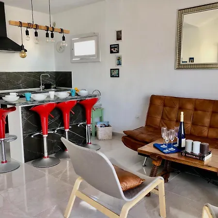 Casa Rene, Lovely Close To The Center, Apartment Puerto del Carmen (Lanzarote)
